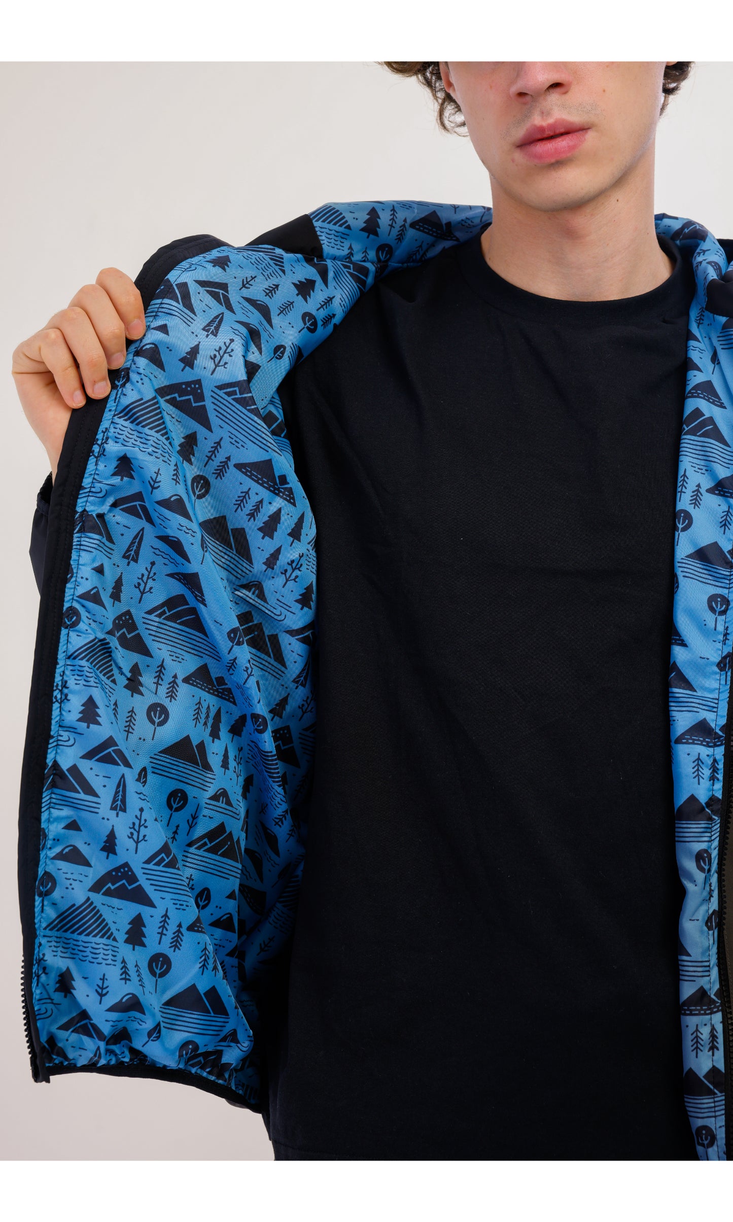 Rain Flex Ultralight Waterproof Raincoat – Design That Turns Into a Bag